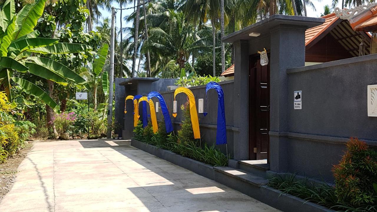 Mias Jungle House Hotel Lovina Exterior foto