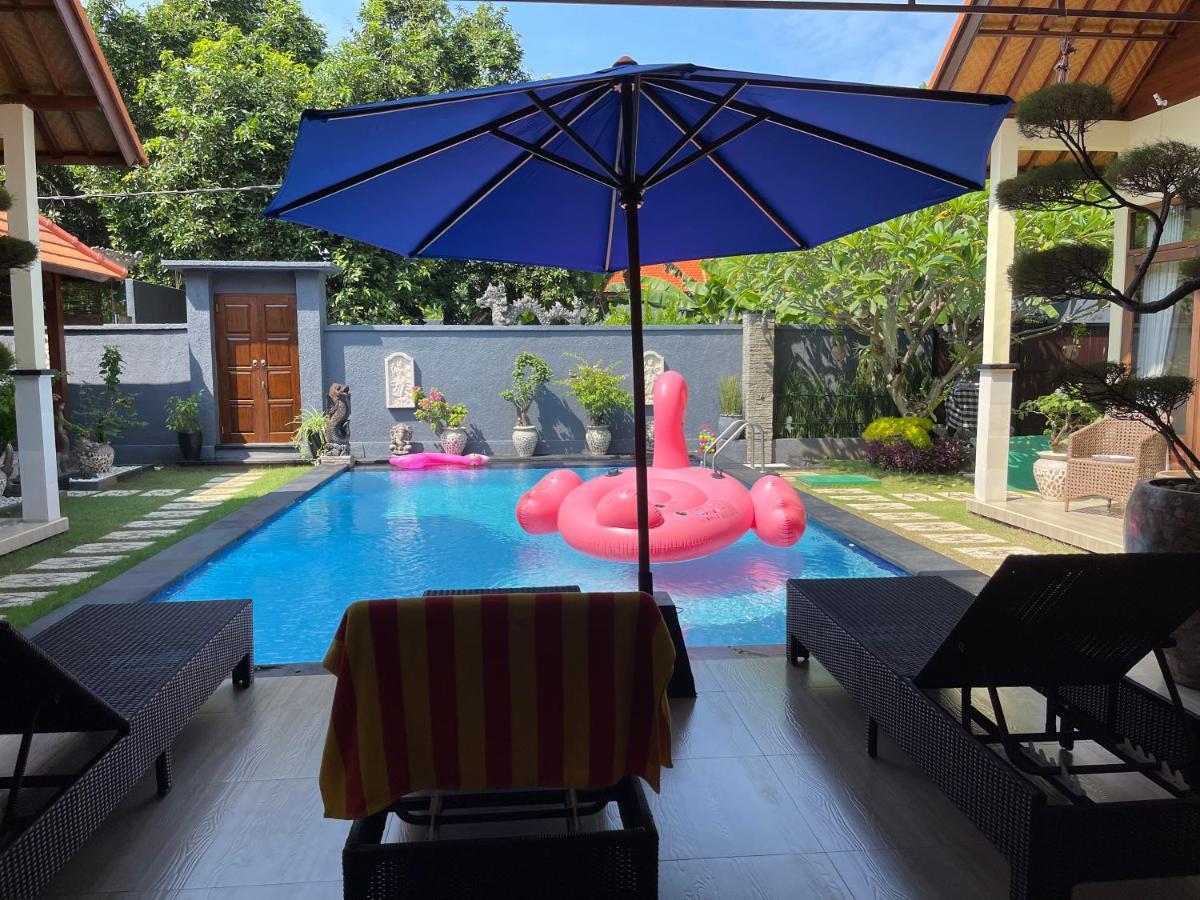 Mias Jungle House Hotel Lovina Exterior foto