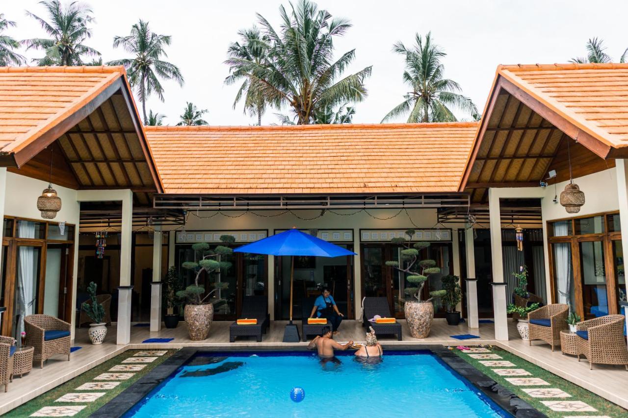 Mias Jungle House Hotel Lovina Exterior foto