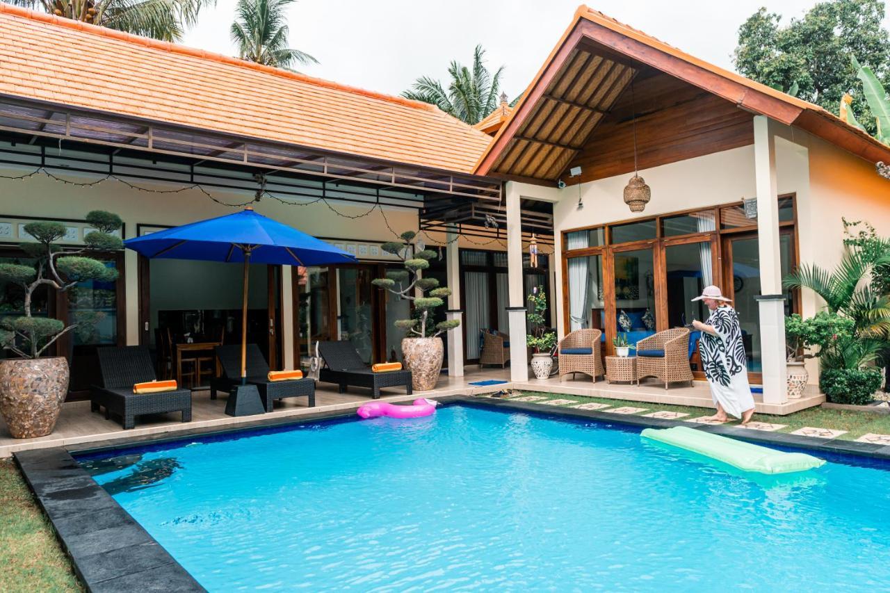 Mias Jungle House Hotel Lovina Exterior foto